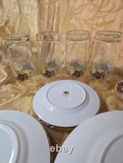 Vintage 1962 England Royal Albert Old Country Roses 6 piece set for 4 Bone China