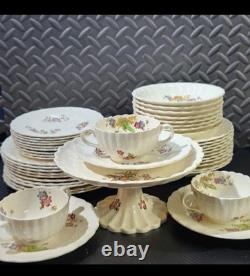 Vintage 34 Piece Copeland England Spode Wicker Lane Bone China READ BIO