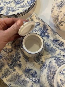 Vintage Crown Dorset Staffordshire England Blue & White Fine Bone China Tea Set