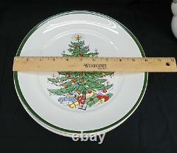 Vintage Cuthbertson Original Christmas Tree England China 102 Piece Dinner Set