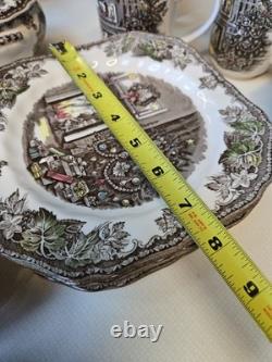 Vintage Johnson Bros Dinnerware Set All 97 Pieces Plates/cups/pitcher/bowls Etc