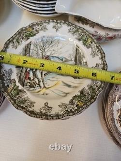 Vintage Johnson Bros Dinnerware Set All 97 Pieces Plates/cups/pitcher/bowls Etc