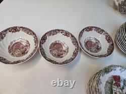 Vintage Johnson Bros Dinnerware Set All 97 Pieces Plates/cups/pitcher/bowls Etc