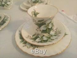 Vintage ROYAL ALBERT Bone China England ORANGE BLOSSOM Tea Set on 5 Pre owned