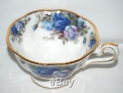 Vintage Royal Albert Bone china England Moonlight Rose tea set of 23