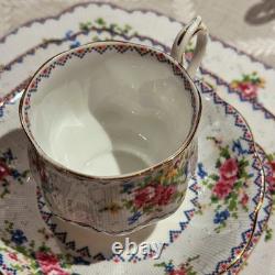 Vintage Royal Albert Petit Point Bone China Set of 5 46 Pc Mint