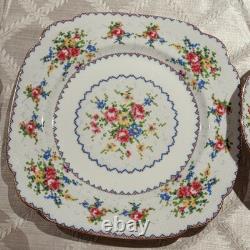 Vintage Royal Albert Petit Point Bone China Set of 5 46 Pc Mint