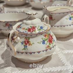 Vintage Royal Albert Petit Point Bone China Set of 5 46 Pc Mint