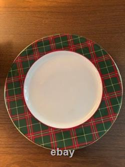 Vintage Royal Doulton English Porcelain Red Green Tartan Plate 10.5 Set Of 7