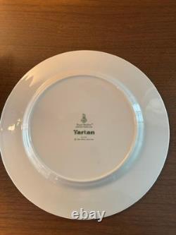 Vintage Royal Doulton English Porcelain Red Green Tartan Plate 10.5 Set Of 7