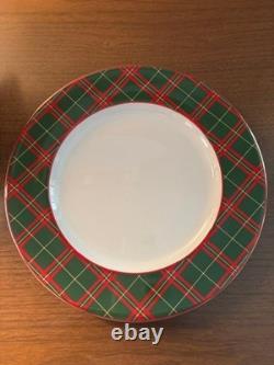 Vintage Royal Doulton English Porcelain Red Green Tartan Plate 10.5 Set Of 7
