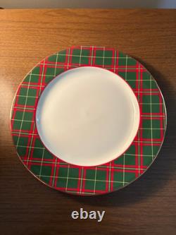 Vintage Royal Doulton English Porcelain Red Green Tartan Plate 10.5 Set Of 7