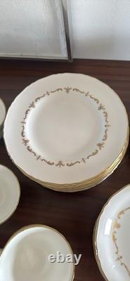 Vintage Royal Worcester Fine Bone China England Gold Chantilly Service for 12