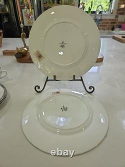Vintage Set of 12 Build/Replace Wedgwood Amherst Platinum Bone China Never Used