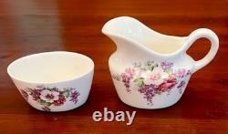 Vintage St. George bone china porcelain 10-piece strawberry tea set with tray