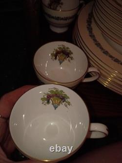 Vintage Wedgwood Appledore China 44 Pc Lot Platter Bowls Cups Plates England