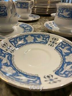 Vintage royal albert tudor rose bone china set made in England