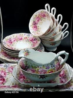 VintageRoyal AlbertSerenaEnglandBone China 17 PieceTea Set Just Gorgeous