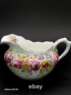 VintageRoyal AlbertSerenaEnglandBone China 17 PieceTea Set Just Gorgeous