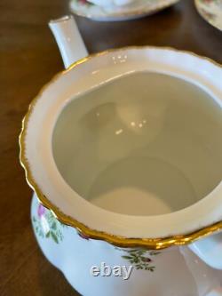 Vtg 1962 Royal Albert Old Country Roses Bone China England