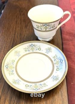 Vtg 1970-83 MINTON Fine Bone China HENLEY 5 Piece Place Setting England, EUC