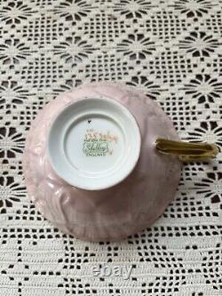 Vtg Shelley Pink Oleander Scalloped Roses Tea Cup Saucer Set Bone China England