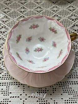 Vtg Shelley Pink Oleander Scalloped Roses Tea Cup Saucer Set Bone China England