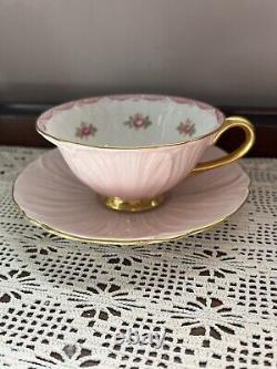 Vtg Shelley Pink Oleander Scalloped Roses Tea Cup Saucer Set Bone China England