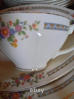 W. H. Grindley Co England Chelsea Ivory Partial China Set 1880-1918 70 Plus Pcs