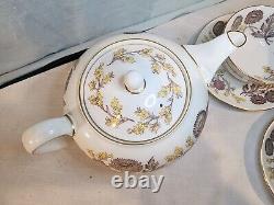 WEDGWOOD Lichfield Bone China 21 Piece Tea Set, Crafted in England, VERY NICE