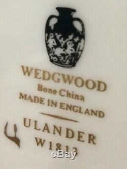 WEDGWOOD ULANDER POWDER RUBY Set 4 cups & 4 saucers England Bone China W1814