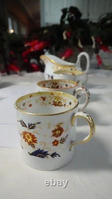 Wedgewood! 9th Century Japan Creamware Imari China 38 pieces