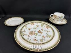 Wedgewood OBERON Bone China(1)5 piece place settingMade In EnglandPerfect