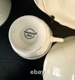 Wedgewood Queens Shape-6 Piece Place Settings-Service For 4, Mint, Cream, Vtg