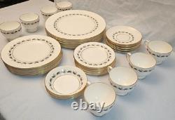 Wedgewood Stardust China Dinner Set Made in England Vintage VTG 44 PCS