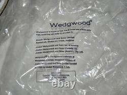 Wedgewood Swallow Pattern R4467 Bone China England Service Bowls Set of 2 NOS