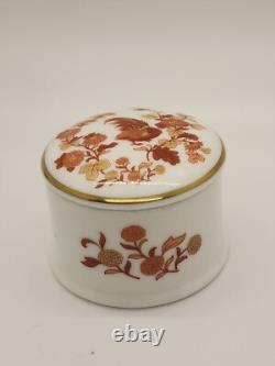 Wedgwood 8 Pc Vanity Dresser Set England Bone China Golden Cockerel Pattern Mint