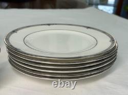 Wedgwood Amherst 24 Pieces Bone China England Discontinued