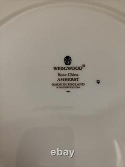 Wedgwood Amherst 5 Piece Set Platinum Trim White England Bone China Mint