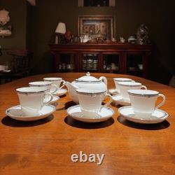 Wedgwood Amherst Platinum Trim Bone China 8 Cup Tea Set Teapot Victoria Mint