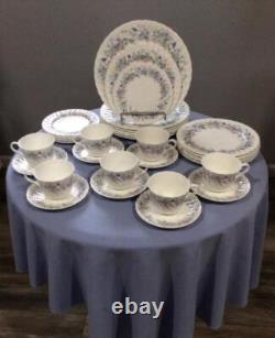 Wedgwood Angela bone china SET of 7 FIVE-piece place settings made in England