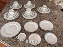 Wedgwood Bone China Amherst (retired) 36 Piece Dinner Set- 6 Complete sets Wedgwood Bone China Amherst (retired) 36 Piece Dinner Set- 6 Complete sets
