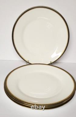 Wedgwood Bone China Chester Pattern Dinner Plates Green & Gold England Set of 4