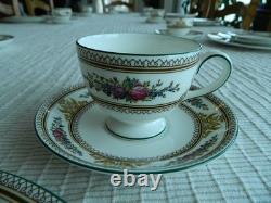 Wedgwood Bone China Columbia #W595 Dinnerware Set for (8)