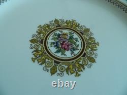 Wedgwood Bone China Columbia #W595 Dinnerware Set for (8)