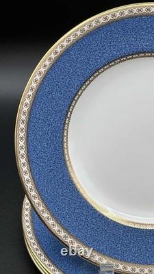 Wedgwood Bone China Dinner Plates W2376 Blue Gold Trim 10.5 Set of 4