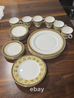 Wedgwood Bone China India Pattern 5pc Place Settings. Service For 6 Retired