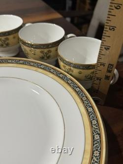 Wedgwood Bone China India Pattern 5pc Place Settings. Service For 6 Retired