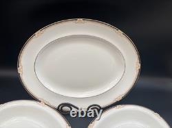 Wedgwood CAVENDISH England Bone China 3 Piece Serving Set Bowls, Platter