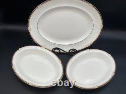 Wedgwood CAVENDISH England Bone China 3 Piece Serving Set Bowls, Platter